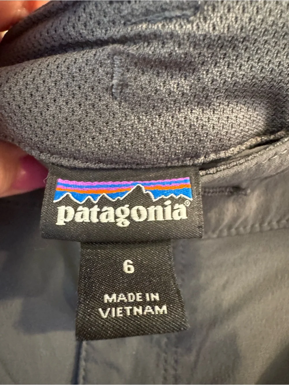 Patagonia Women's Quandary Convertible Pants (3 ways) Color-Forge Grey. Size 6